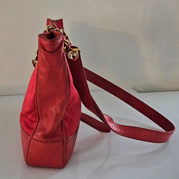 CHANEL Satin Lambskin Chain Shoulder Bag Quilted Ball Charm Gold Hardware - Picture 9 of 16